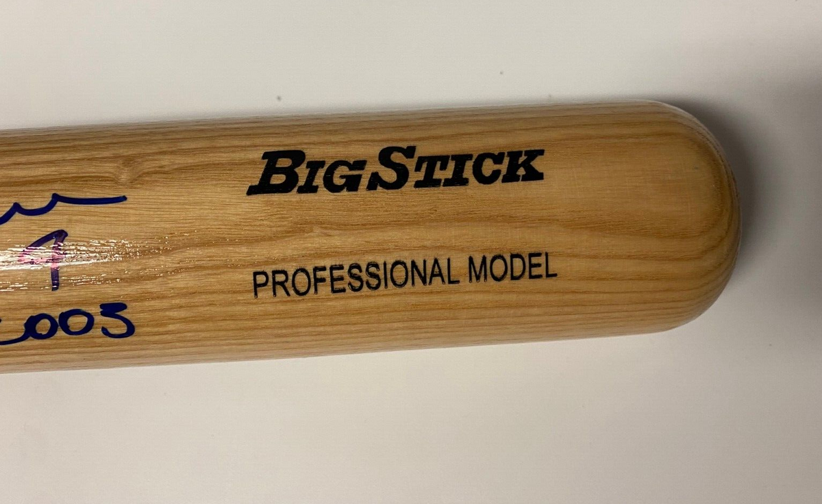 ANGEL BERROA ROY 2003 KC ROYALS SIGNED AUTOGRAPHED RAWLINGS BIG STICK BAT W/COA
