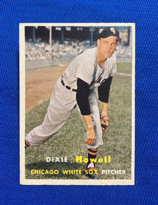 1957 TOPPS DIXIE HOWELL CHICAGO WHITE SOX #221 CARD VINTAGE SET-BREAK