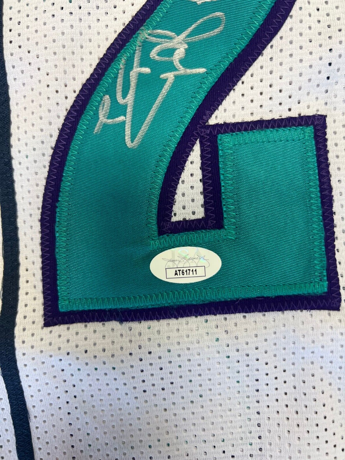 LARRY JOHNSON GRAD MAMA HORNETS SIGNED AUTOGRAPHED CUSTOM JERSEY JSA COA