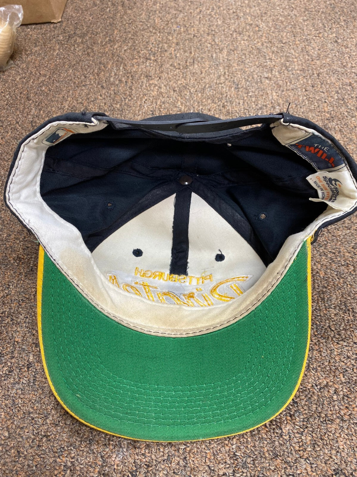VINTAGE MLB PITTSBURGH PIRATES TEAM LOGO COLLECTIBLE TWILL SNAPBACK HAT RARE