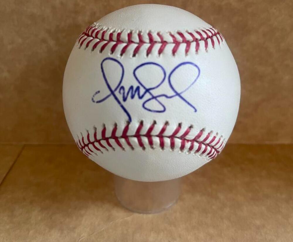 OMAR VIZQUEL INDIANS/MARINERS SIGNED AUTOGRAPHED M.L. BASEBALL BECKETT AUTH
