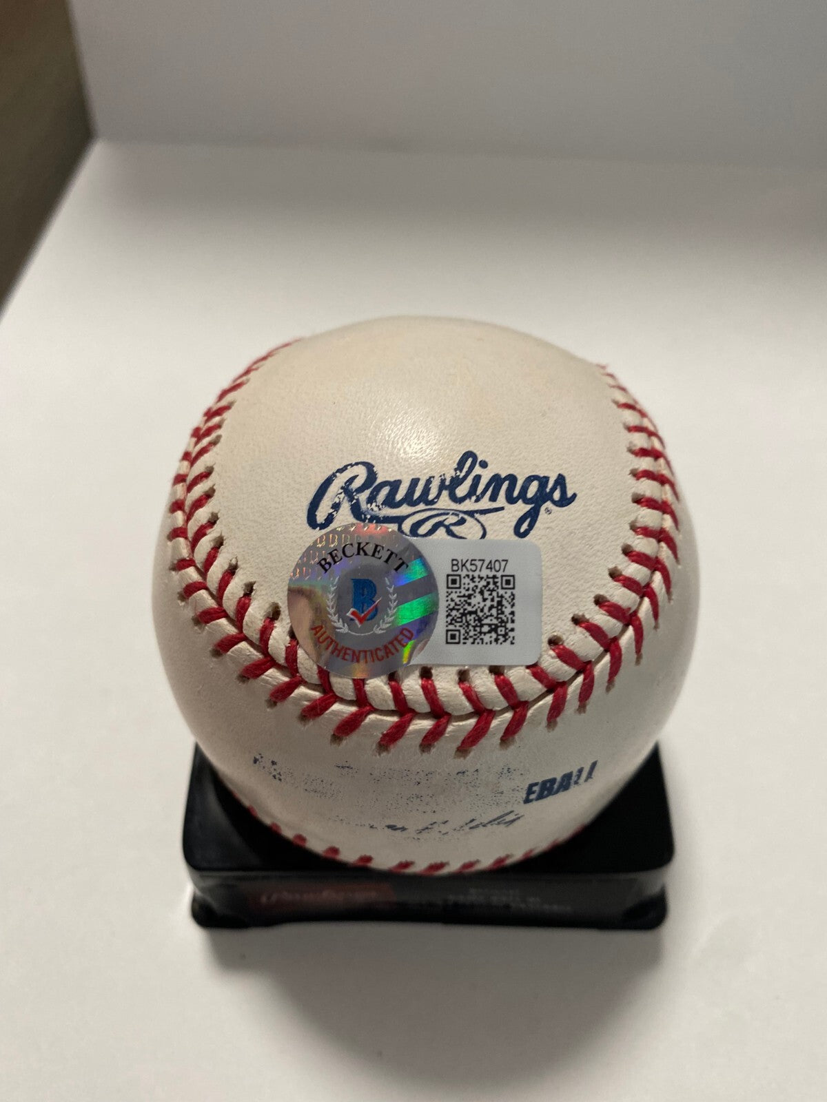 ROCCO BALDELLI MINNESOTA TWINS SIGNED AUTOGRAPHED M.L. BASEBALL BECKETT