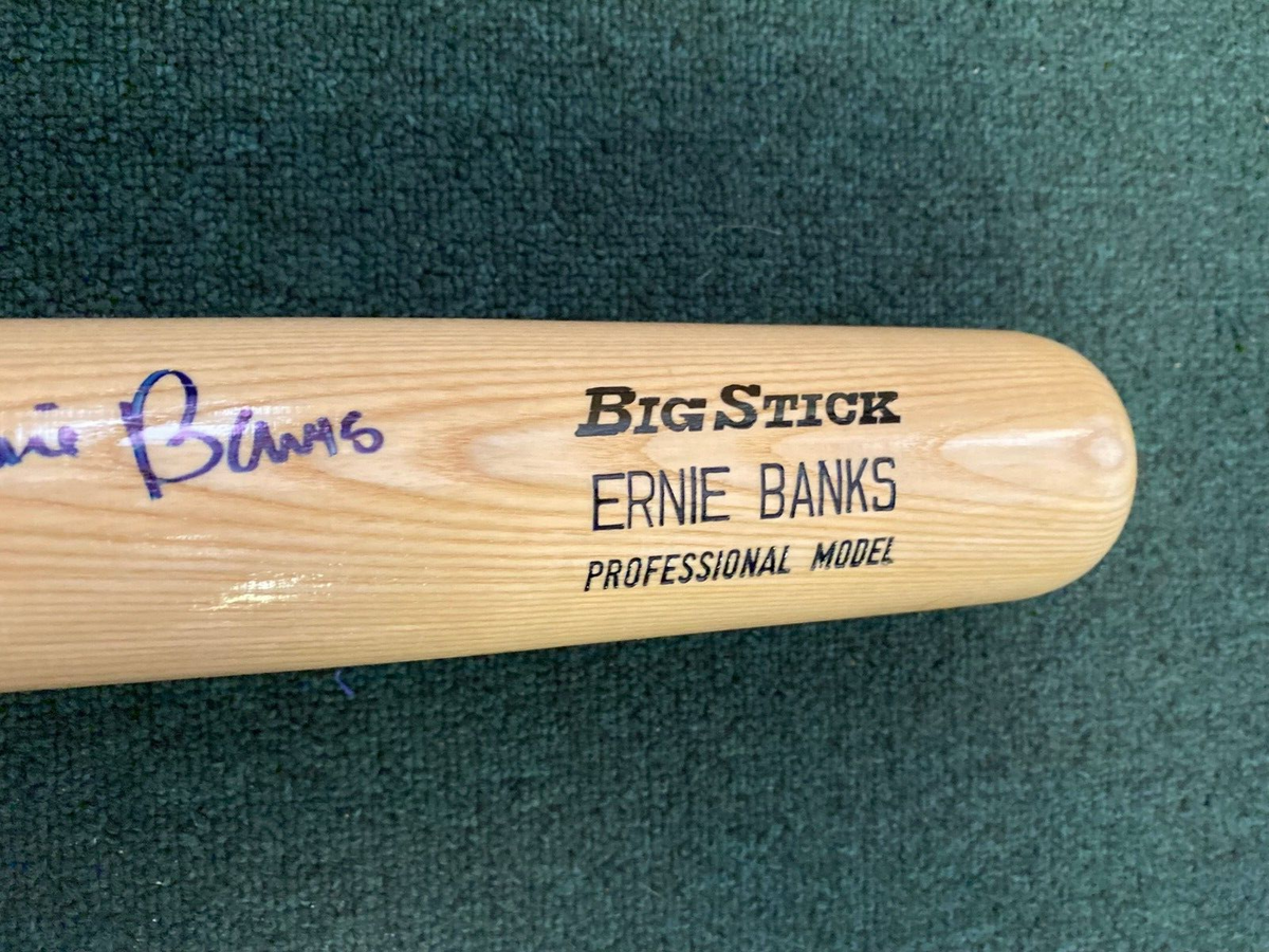 ERNIE BANKS CHICAGO CUBS SIGNED AUTOGRAPHED RAWLINGS BIG STICK BAT BECKETT BAS