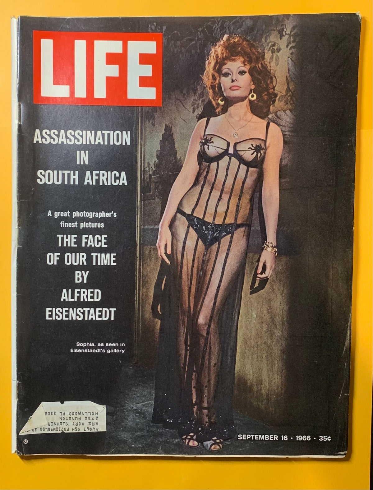 SEPTEMBER 16, 1966 LIFE MAGAZINE ASSASSINATION IN SOUTH AFRICA  