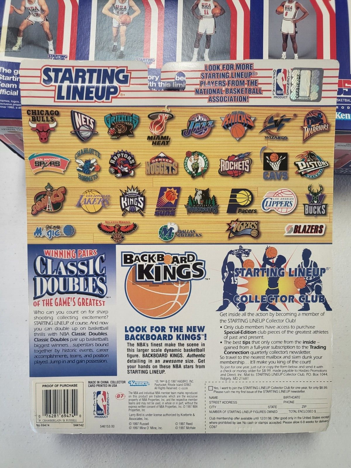 1997 STARTING LINEUP CLASSIC DOUBLES BILL RUSSELL VS WILT CHAMBERLAIN FIGURE SET