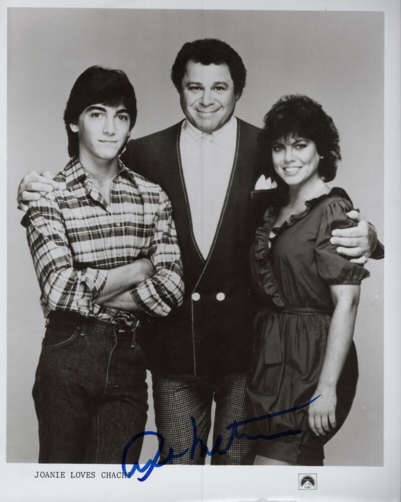 ART METRANO JOANIE LOVES CHACHI SIGNED AUTOGRAPHED 8X10 PHOTO W/ COA