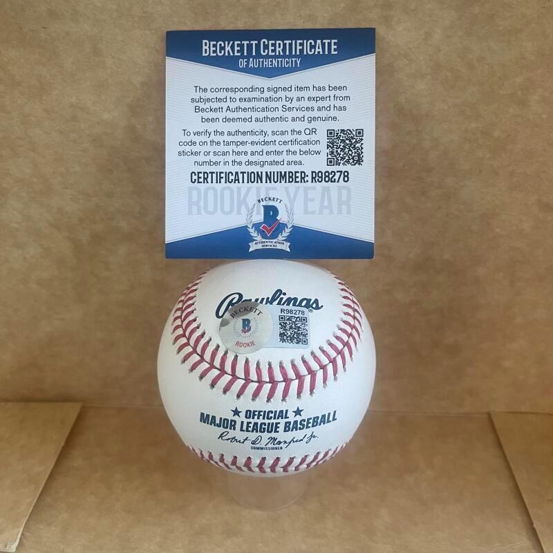 MAX MEYER MARLINS SIGNED AUTOGRAPHED M.L. BASEBALL BECKETT R98278