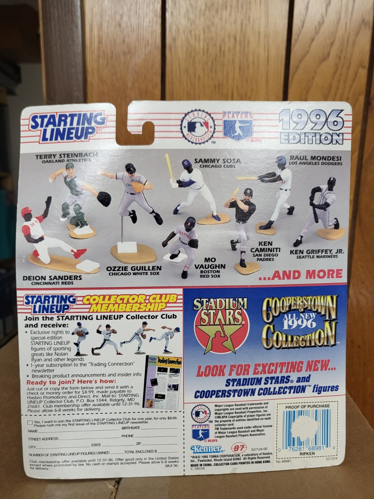 1996 STARTING LINEUP CAL RIPKEN JR ORIOLES SLIDING BASEBALL FIGURE ORIGINAL BOX