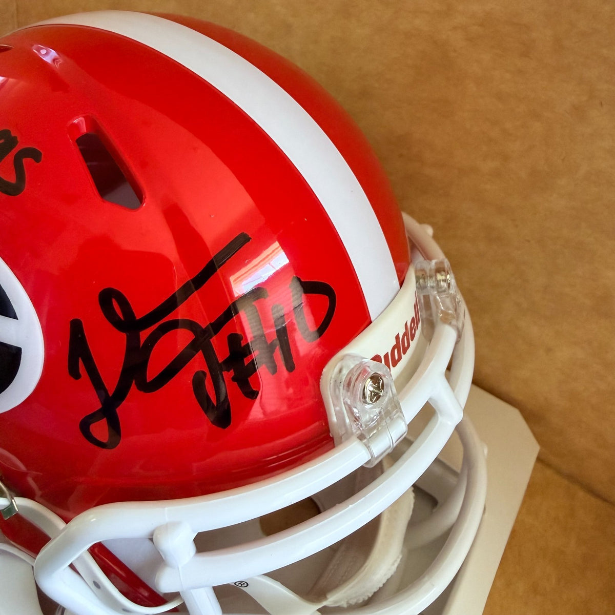 THOMAS DAVIS GEORGIA "GO DAWGS" SIGNED MINI HELMET BECKETT