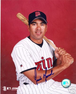 ORLANDO MERCED MINNESOTA TWINS SIGNED 8X10 PHOTO W/COA