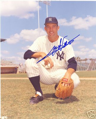 STAN WILLIAMS NEW YORK YANKEES SIGNED 8X10 PHOTO W/COA