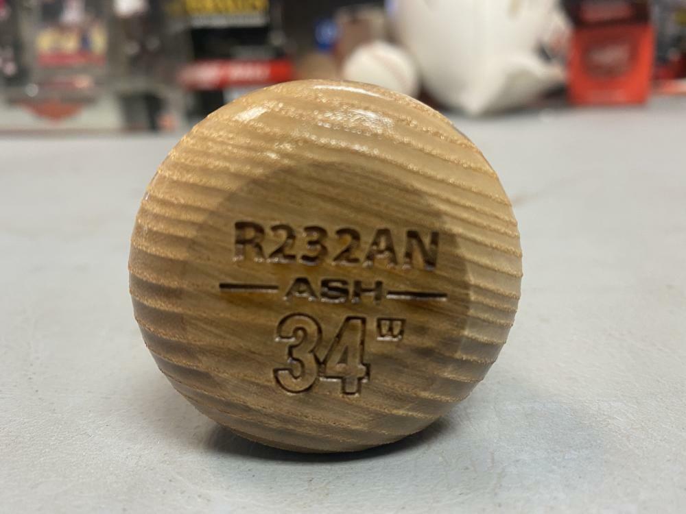 KRISTIAN ROBINSON AIZONA DIAMONDBACKS SIGNED ENGRAVED RAWLINGS BAT R41519