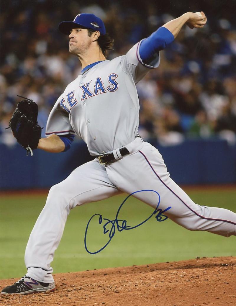 COLE HAMELS ACTION TEXAS RANGERS SIGNED 8X10 PHOTO W/COA