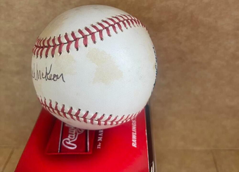 JACK MCKEON FLORIDA MARLINS  SIGNED AUTO M.L. BASEBALL BECKETT 