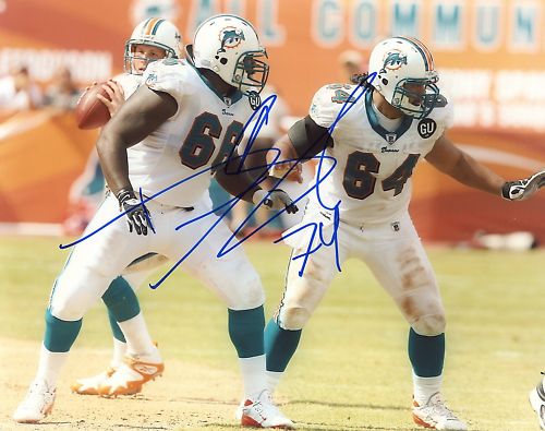 DONALD  THOMAS  DOLPHINS/  DETROIT  LIONS   SIGNED 8X10