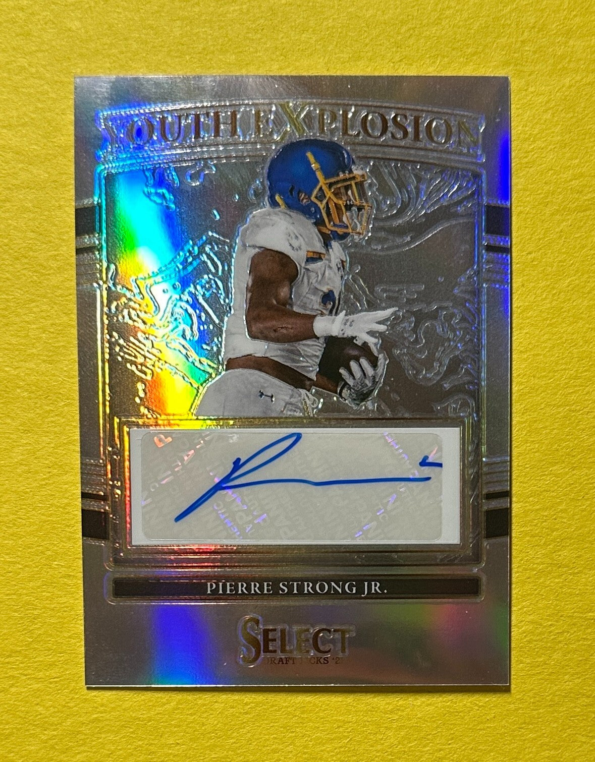 2022 PANINI SELECT DRAFT PICKS PIERRE STRONG JR. YOUTH EXPLOSION SILVER AUTO