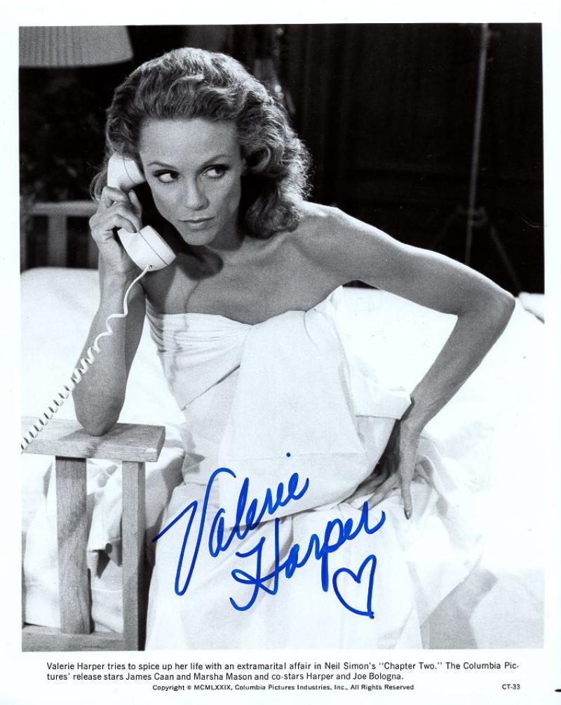 VALERIE HARPER CHAPTER TWO ACTING LEGEND SIGNED AUTOGRAPHED 8X10 PHOTO W/COA