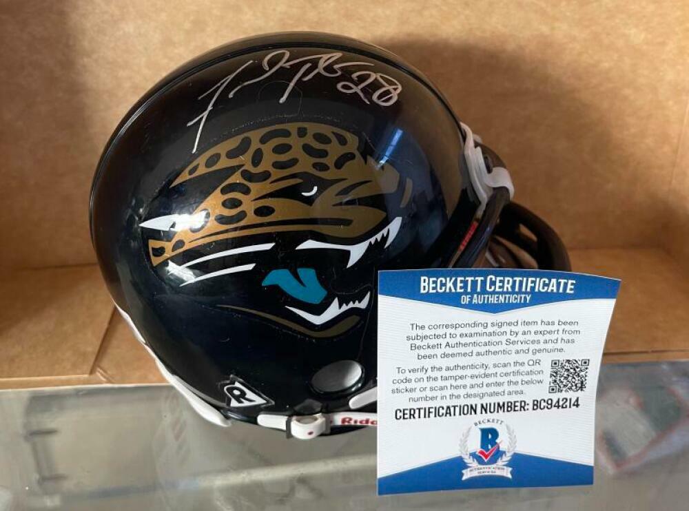FRED TAYLOR JACKSONVILLE JAGUARS SIGNED AUTO MINI HELMET BECKETT BC94214