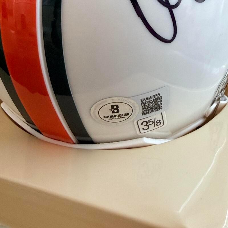 WARREN SAPP MIAMI HURRICANES RARE SIGNED MINI HELMET BECKETT AUTHENTICATED 
