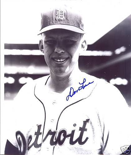 DON  LEE   DETROIT  TIGERS   SIGNED 8X10