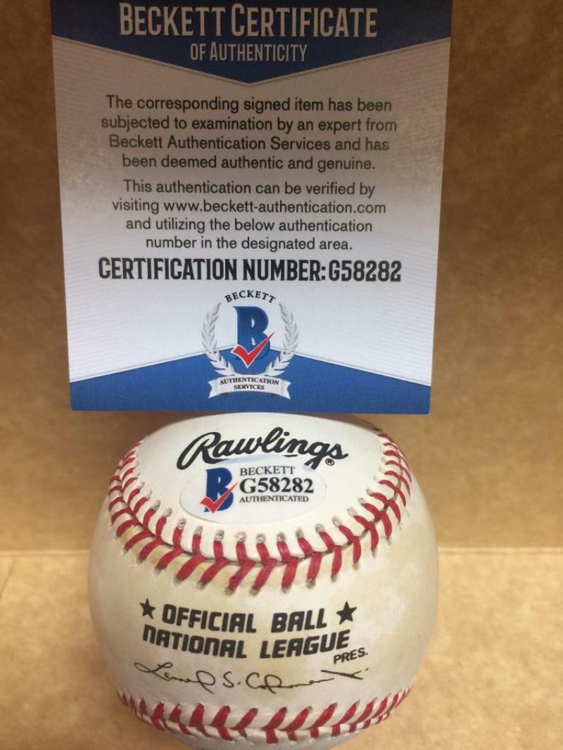 AL GIONFRIDDO BROOKLYN DODGERS SIGNED N.L. BASEBALL BECKETT G58282