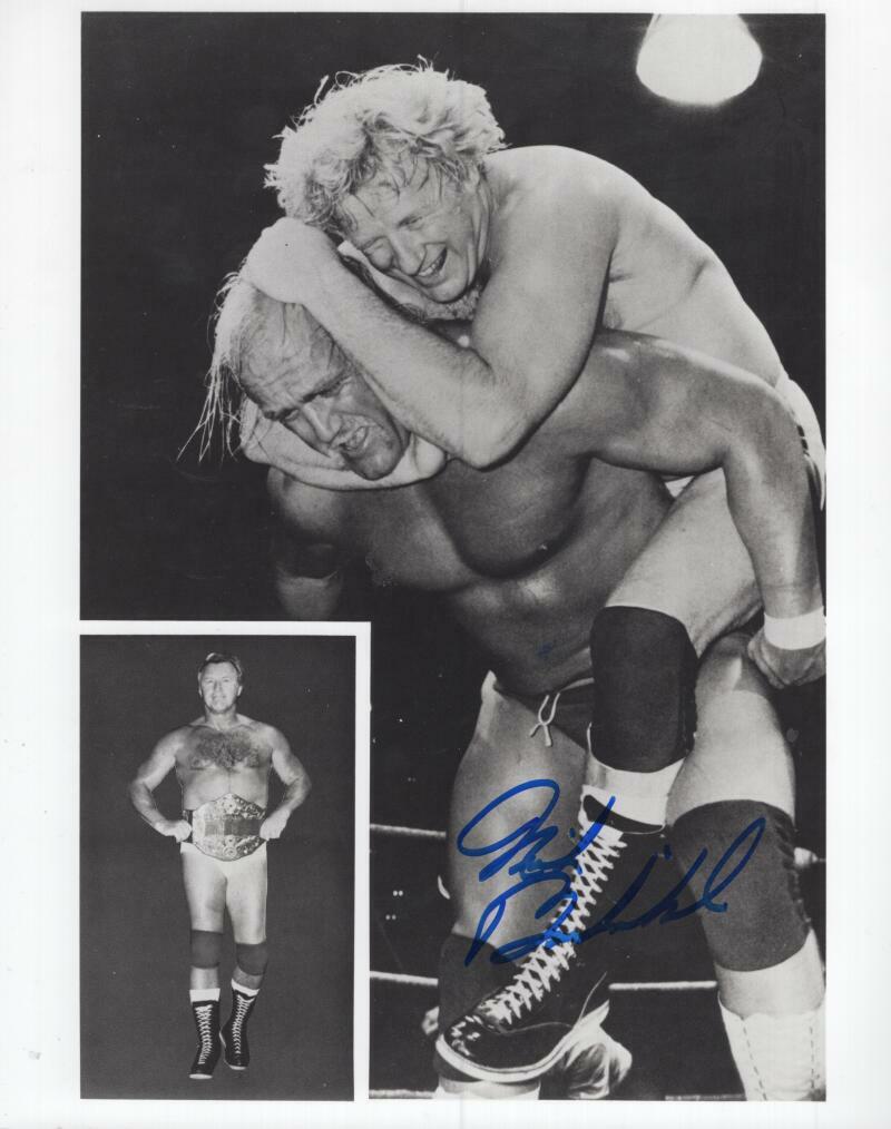 TORRIE WILSON WWE SUPERSTAR SIGNED AUTOGRAPHED 8X10 TRI STAR