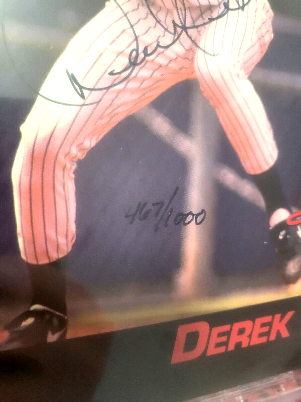 1994 SIGNATURES ROOKIES HOTTEST PROSPECTS JUMBO 8X10 DEREK JETER SIGNED BECKETT