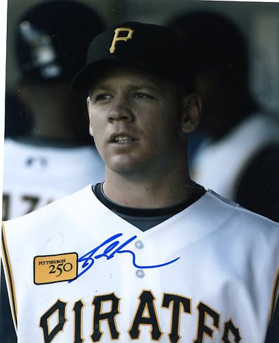 BRANDON  MOSS   PITTSBURGH  PIRATES  SIGNED 8X10