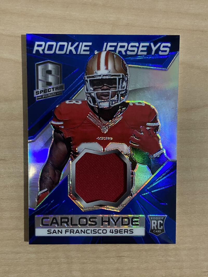 2014 PANINI SPECTRA CARLOS HYDE 49ERS ROOKIE JERSEYS MATERIALS BLUE/40