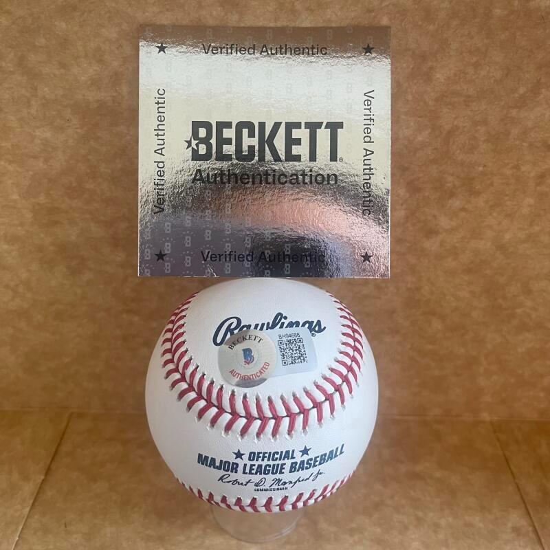 JOSH JAMES ASTROS SIGNED AUTO M.L. BASEBALL BECKETT AUTH