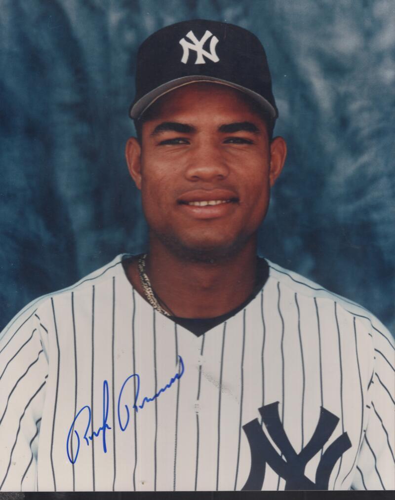RUBEN RIVERA  YANKEES SIGNED AUTOGRAPHED 8X10 PHOTO W/ COA