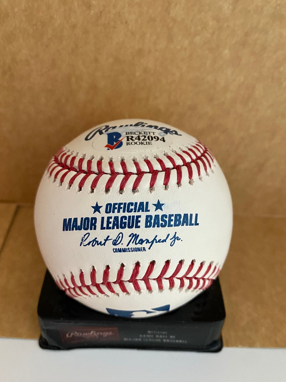 LUIS ROBERT CHICAGO WHITE SOX SIGNED AUTOGRAPHED M.L. BASEBALL BAS BECKETT COA