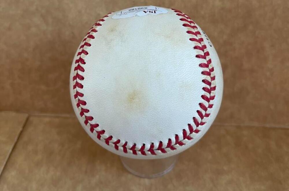 HANK AARON MILWAUKEE BRAVES VINTAGE SIGNED N.L. BASEBALL JSA LOA 