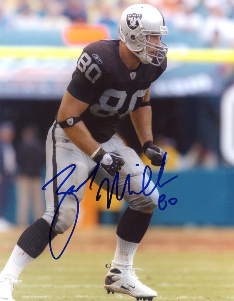 ZACH MILLER OAKLAND RAIDERS SIGNED 8X10 PHOTO W/COA