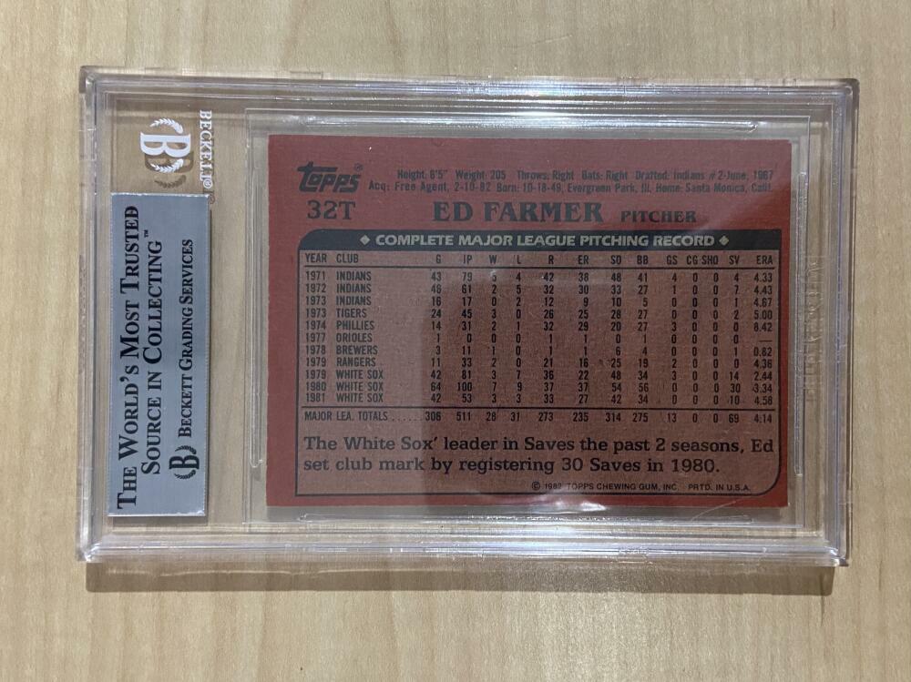 1982 TOPPS TRADED ED FARMER PHILLIES #32T SIGNED CARD BECKETT AUTHENTIC AUTO