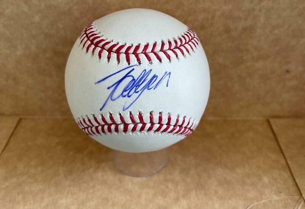 TRENT OELTJEN AUSTRAILA DODGERS SIGNED AUTO M.L. BASEBALL BECKETT BA29450