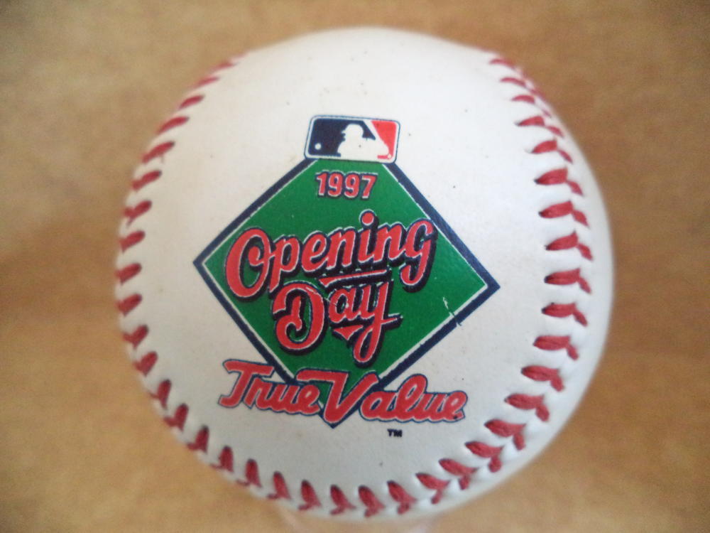 OPENINDAY 4/2/97 A'S COMMEMORATIVE MARK MC'GWIRE FOTOBALL BASEBALL COLLECTIBLE