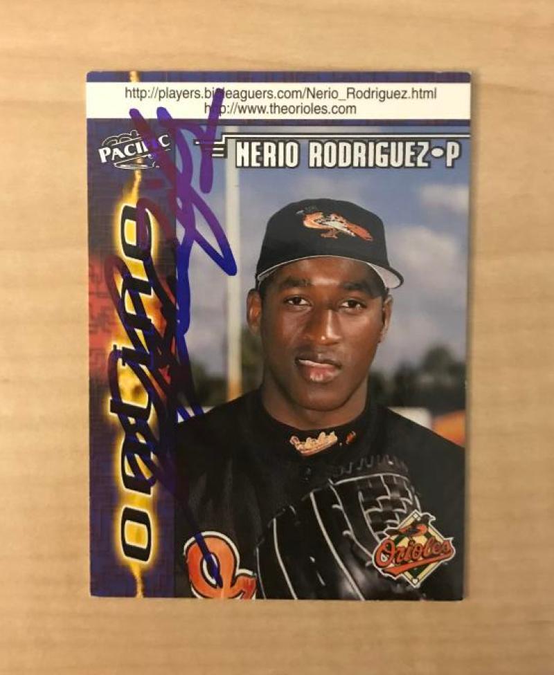 HERIO RODRIGUEZ BALTIMORE ORIOLES SIGNED AUTOGRAPHED 1998 PACIFIC CARD#102 W/COA