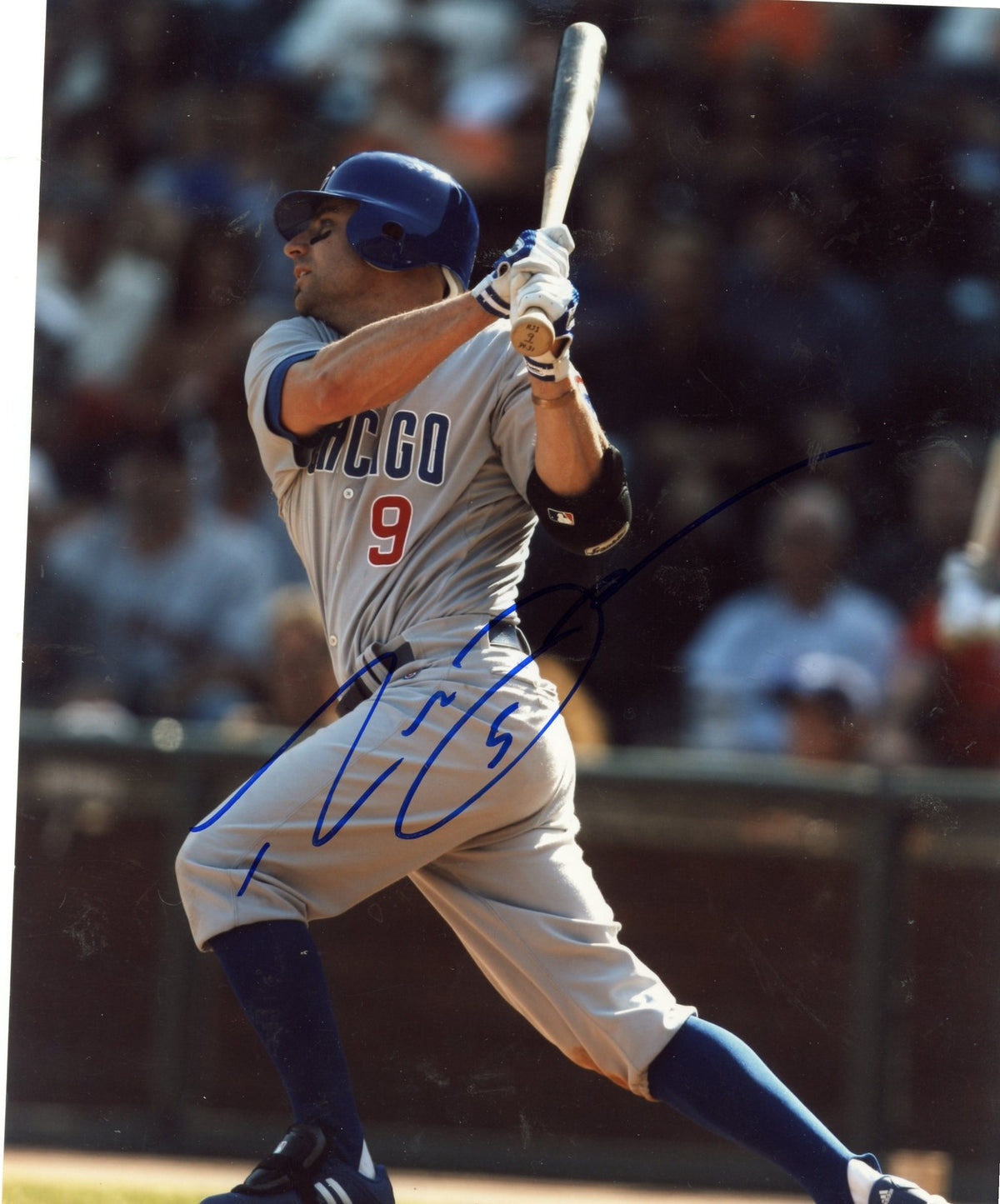 REED JOHNSON  CHICAGO  CUBS  #9   SIGNED AUTOGRAPHED 8X10 PHOTO