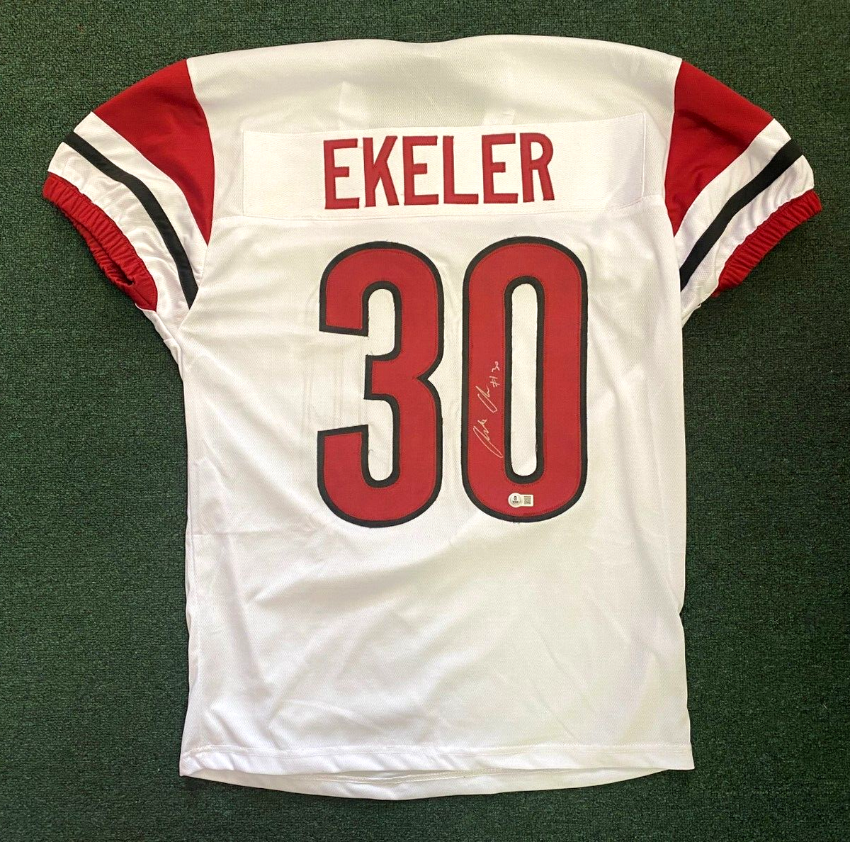 AUSTIN ECKELER 30 WASHINGTON COMMANDERS SIGNED AUTOGRAPH CUSTOM JERSEY BECKETT *