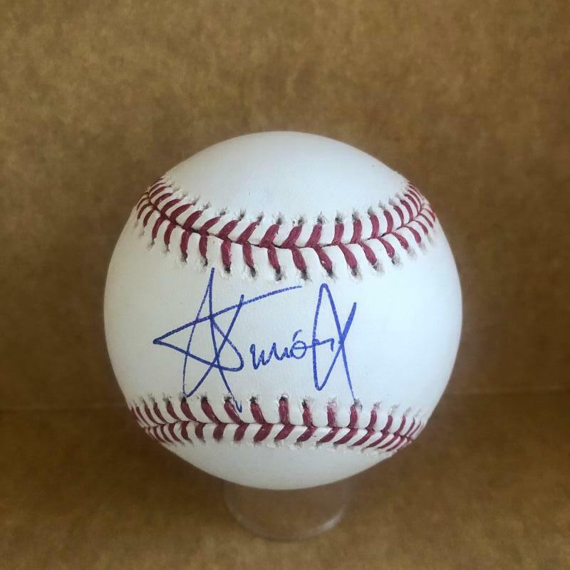 JUNIOR FERNANDEZ ST. LOUIS CARDINALS ROOKIE YEAR SIGNED M.L. BASEBALL BECKETT 