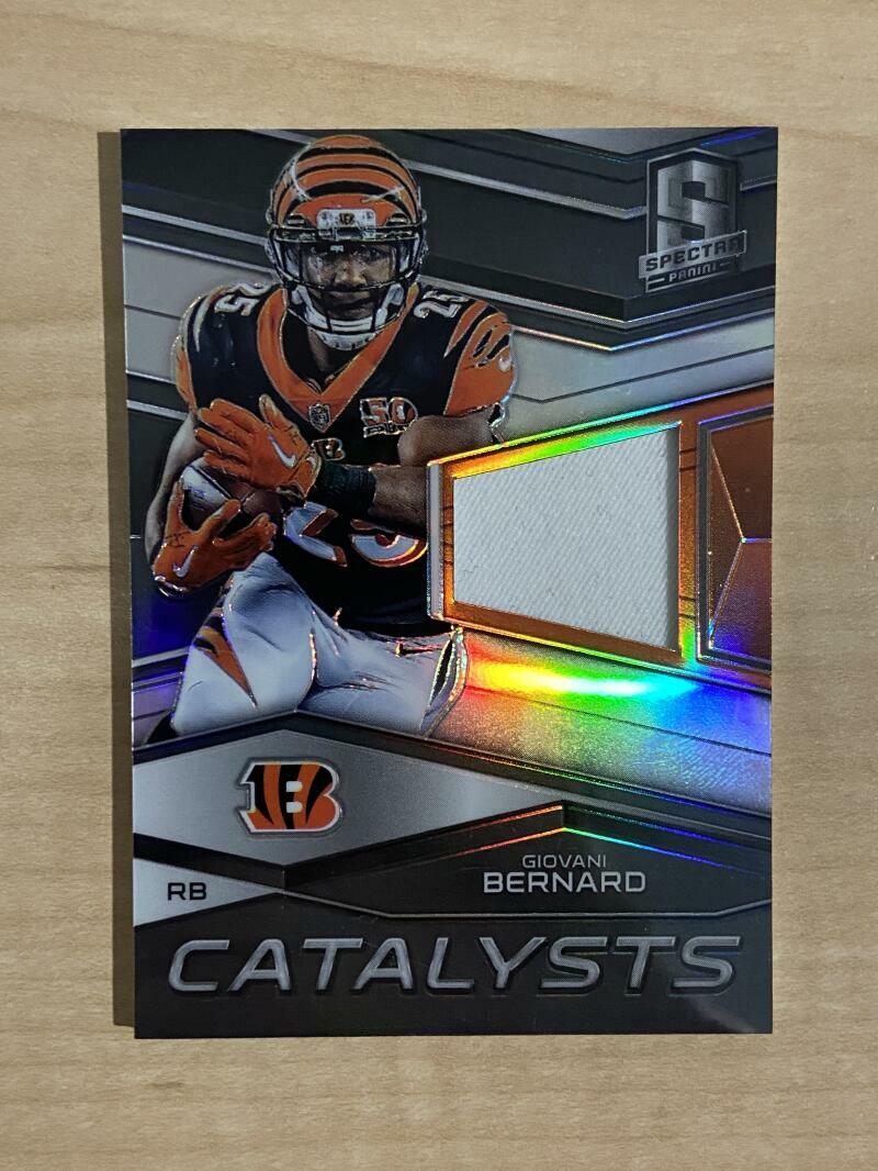 2018 SPECTRA GIOVANI BERNARD BENGALS CATALYSTS JERSEY PATCH #8
