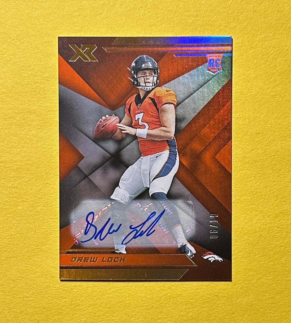 2019 PANINI XR DREW LOCK ROOKIE AUTO SSP /10 #104 BRONCOS