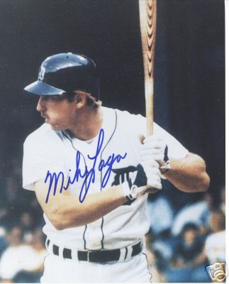 MIKE LAGA DETROIT TIGERS SIGNED 8X10 PHOTO W/COA