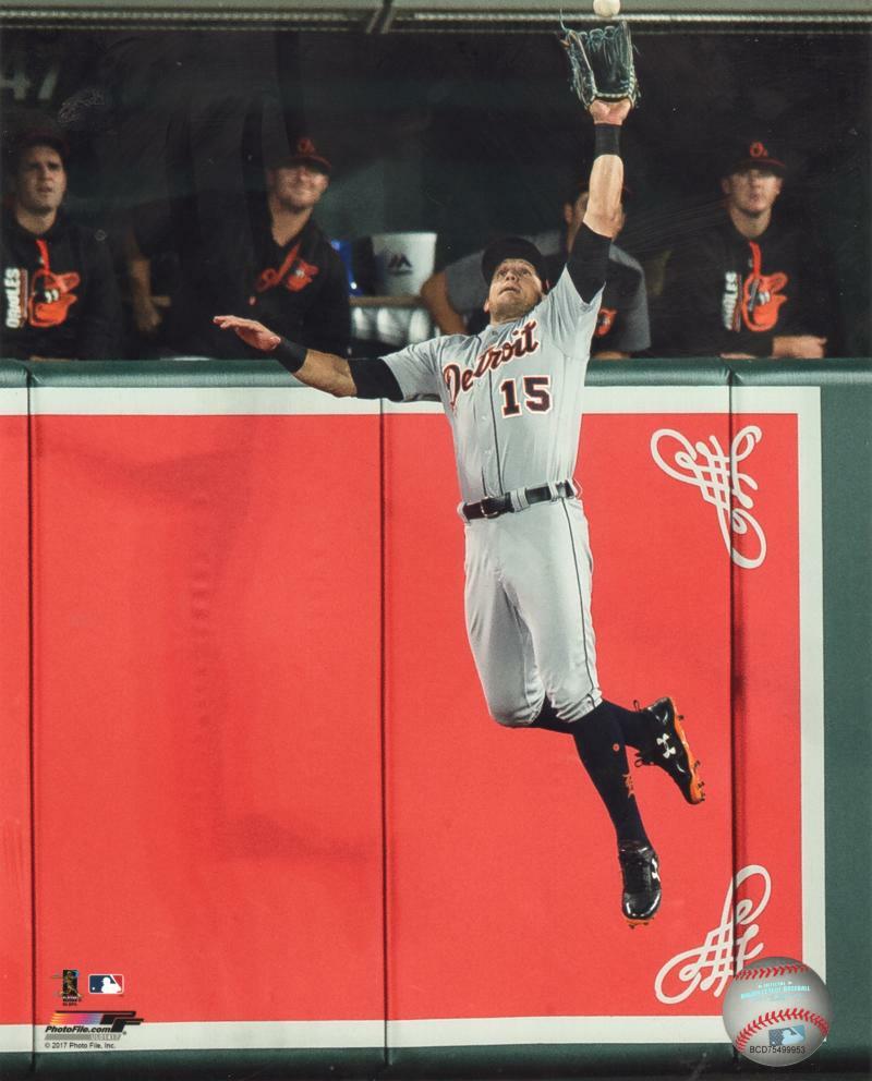 MIKIE MAHTOOK  DETROIT TIGERS  UNSIGNED 8X10 PHOTO