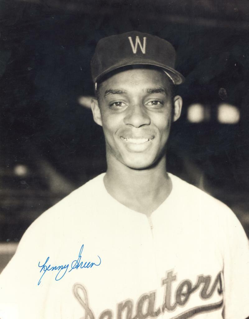 LENNY GREEN (B/W) WASHINGTON SENATORS SIGNED 8X10 PHOTO