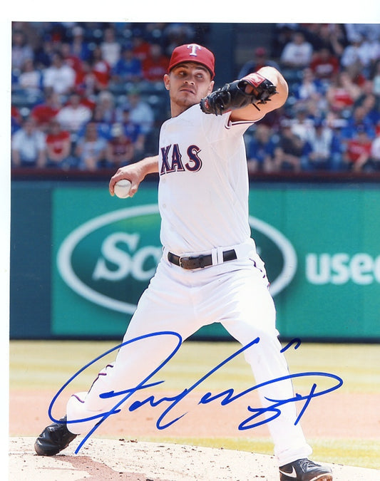 JUSTIN  GRIMM    TEXAS  RANGERS   SIGNED AUTOGRAPHED 8X10 PHOTO  W/ COA 