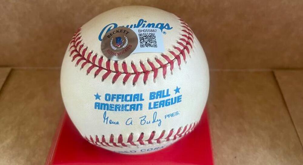 ERIC DAVIS REDS/TIGERS  SIGNED AUTOGRAPHED A.L. BASEBALL BECKETT AUTH