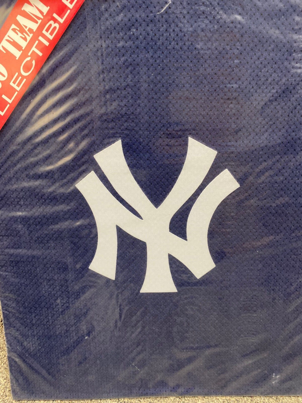 PRO TEAM COLLECTIBLES BASEBALL NEW YORK YANKEES AUTHENTIC TEAM UNIFORM LOGO L@@K