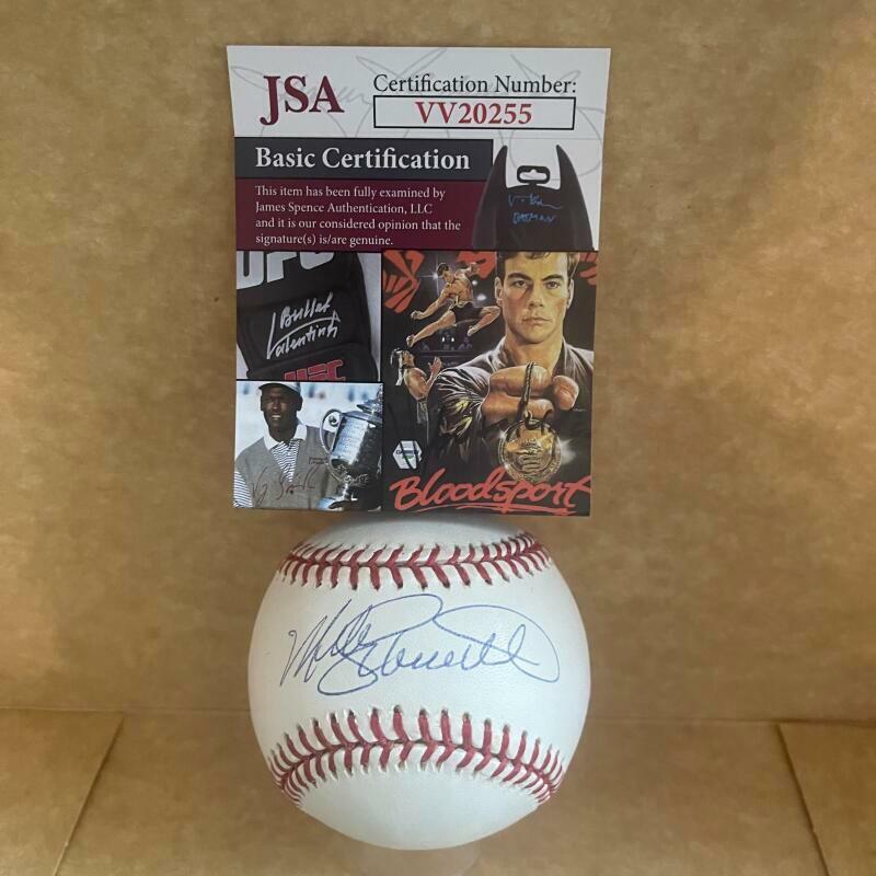 MIKE SCHMIDT PHILADELPHIA PHILLIES BEAUTY SIGNED AUTOGRAPHED M.L. BASEBALL JSA V